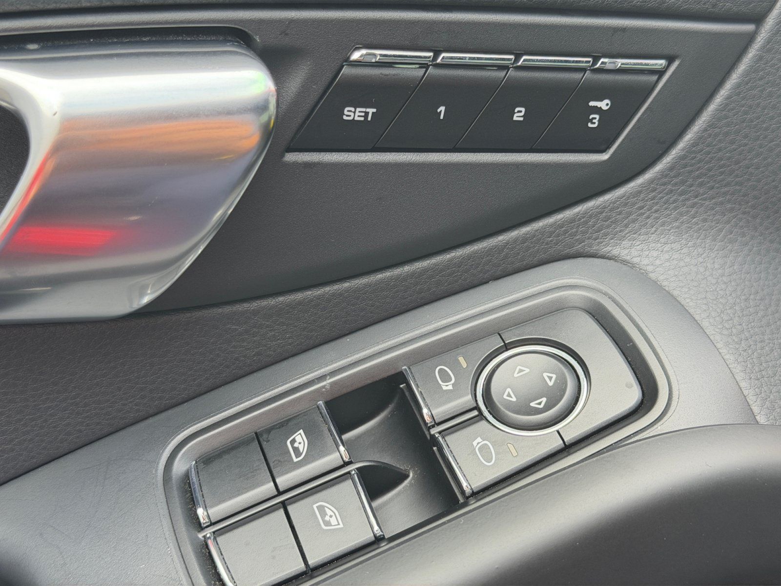 Used 2014 Porsche Cayman S RWD image 16