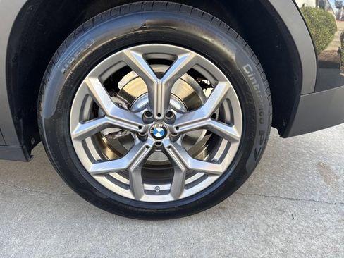 Certified 2024 BMW X3 xDrive30i w/ Premium Package w/ZPA image 28