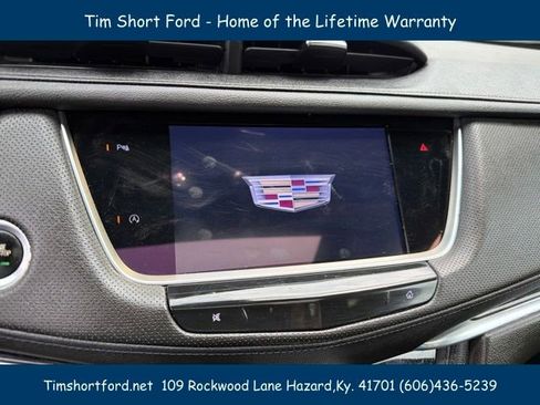 Used 2022 Cadillac XT5 Premium Luxury AWD/4WD image 11
