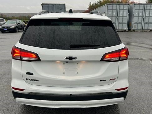 Certified 2022 Chevrolet Equinox RS w/ LPO, Floor Liner Package image 4