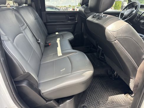 Used 2022 RAM 4500 Tradesman w/ Chrome Appearance Group AWD/4WD image 14