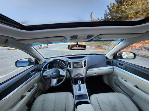 Used 2011 Subaru Legacy 2.5i Premium image 20