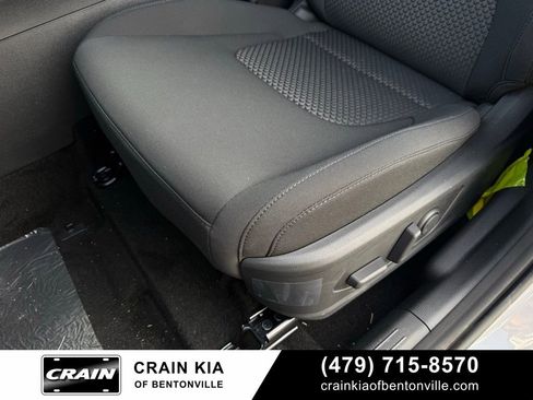 New 2026 Kia Sportage S image 12