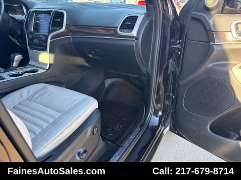Used 2018 Jeep Grand Cherokee Limited image 91