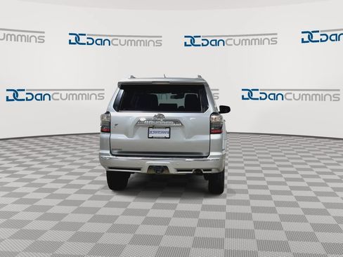Used 2020 Toyota 4Runner Limited AWD/4WD image 7