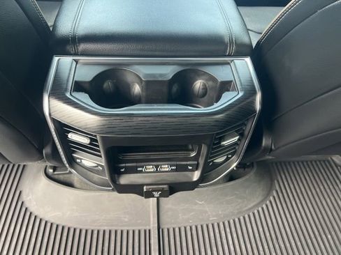Used 2024 RAM 1500 Laramie AWD/4WD image 21