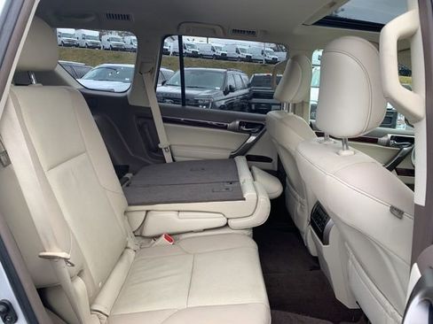 Used 2016 Lexus GX 460 w/ Premium Package image 14