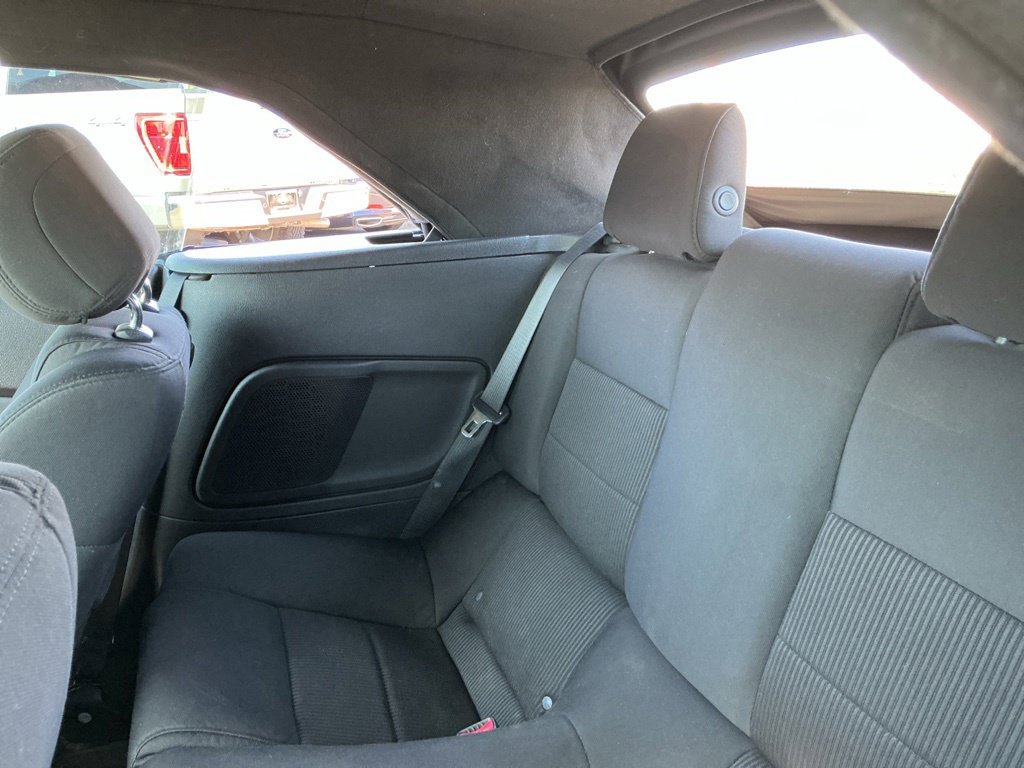 Used 2013 Ford Mustang GT RWD image 22