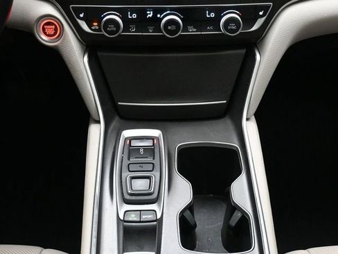 Used 2019 Honda Accord EX-L image 23
