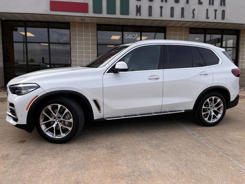 Used 2023 BMW X5 xDrive40i image 2