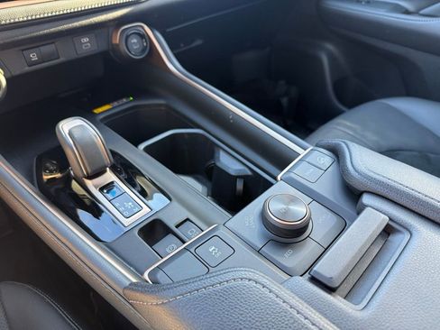 Used 2026 Toyota Grand Highlander AWD Hybrid image 19