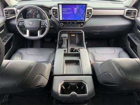 Used 2022 Toyota Tundra Limited image 11