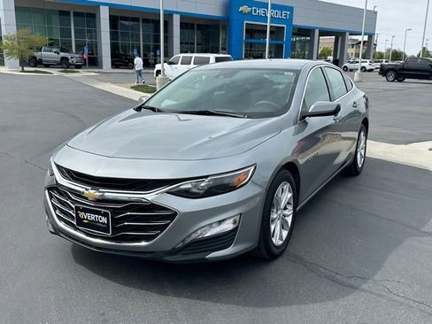Used 2024 Chevrolet Malibu LT FWD image 30