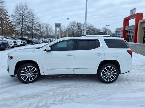 Used 2020 GMC Acadia Denali w/ Technology Package image 19
