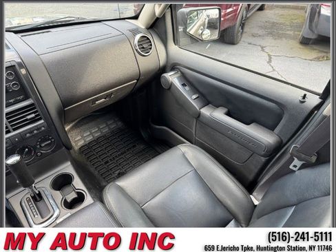Used 2008 Ford Explorer Sport Trac Limited image 14