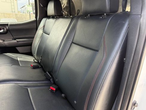 Used 2018 Toyota Tacoma TRD Pro AWD/4WD image 27