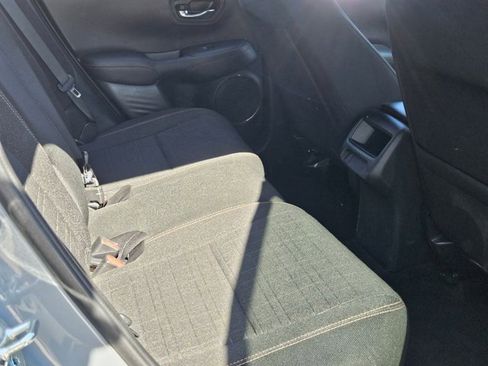 Used 2025 Honda HR-V Sport image 28