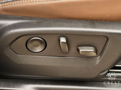 Used 2023 Chevrolet Tahoe High Country w/ Advanced Technology Package image 29