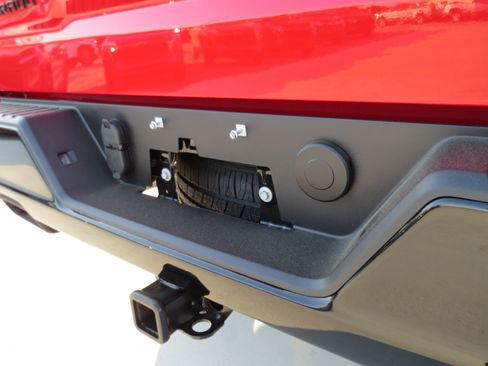 New 2026 Chevrolet Silverado 1500 Custom Trail Boss AWD/4WD image 12