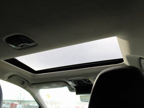 Used 2020 Subaru Outback Limited image 29