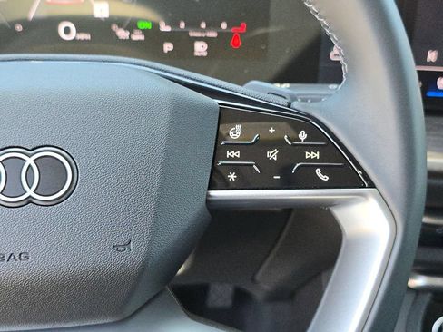 Certified 2025 Audi Q5 Premium w/ Premium Plus AWD/4WD image 21