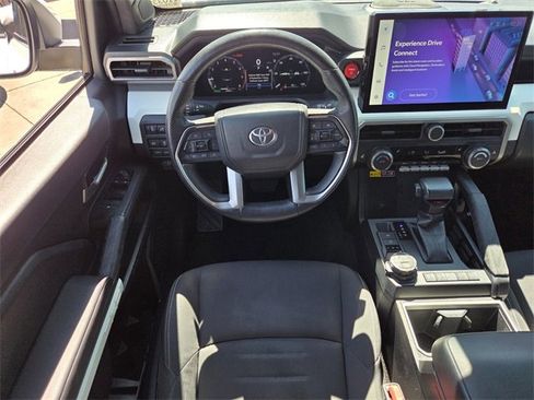 Used 2024 Toyota Tacoma TRD Off-Road image 12