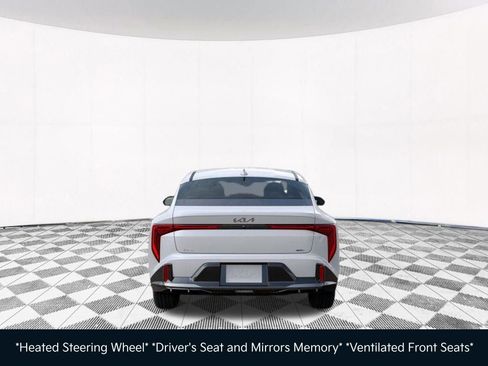New 2026 Kia K4 GT-Line image 7