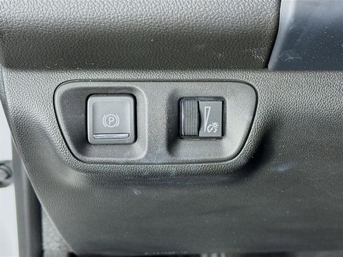 Certified 2023 GMC Acadia AT4 w/ Trailering Package image 10