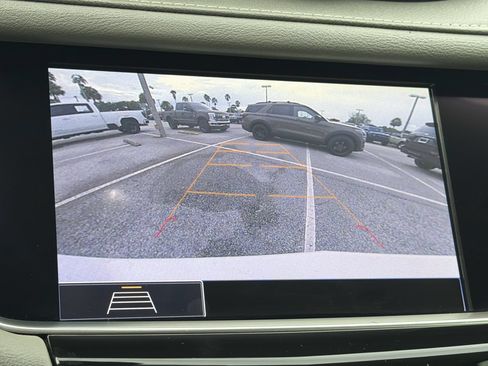 Used 2020 Cadillac XT5 Premium Luxury w/ LPO, Floor Liner Package FWD image 24