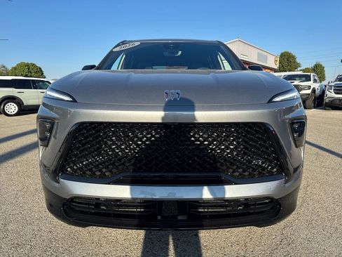 New 2026 Buick Enclave Sport Touring w/ Power Package image 9