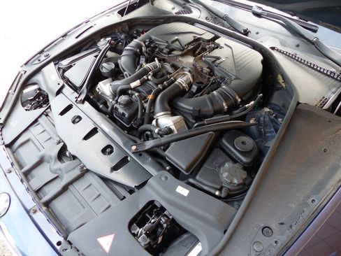 Used 2012 BMW 650i Convertible RWD image 24