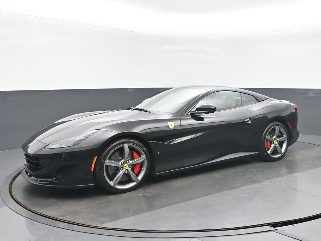 Used 2020 Ferrari Portofino RWD image 7