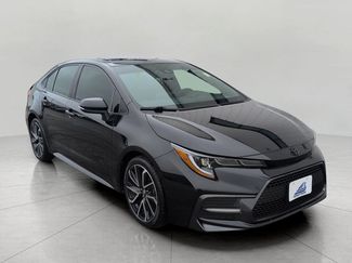 Used 2020 Toyota Corolla SE w/ SE Premium Package FWD video 1
