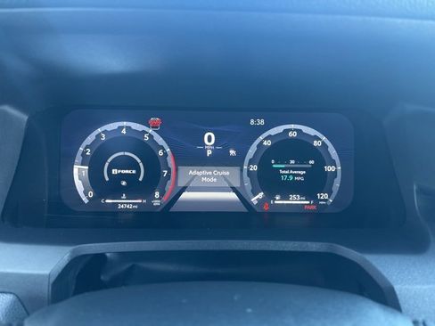 Used 2025 Toyota 4Runner TRD Off-Road image 24