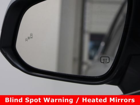 Certified 2025 Toyota Grand Highlander FWD image 23