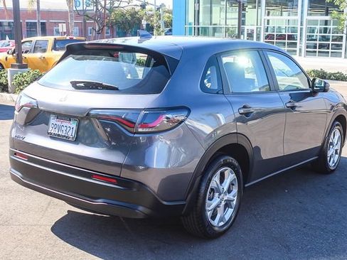 Used 2025 Honda HR-V LX image 5