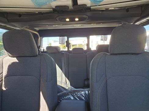 New 2026 Jeep Gladiator Sport image 28