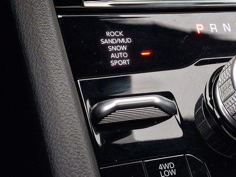 Used 2024 Jeep Grand Cherokee Overland w/ Trailer Tow Package image 26