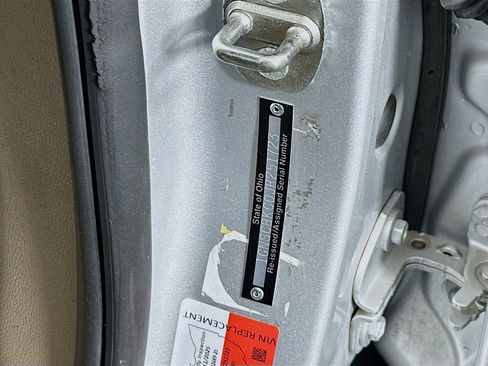 Used 2018 Chevrolet Tahoe LT image 36