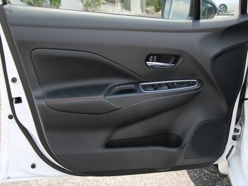 Certified 2025 Nissan Versa SR w/ Trunk Package FWD image 12