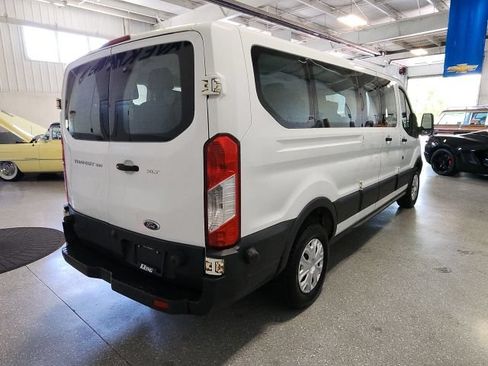 Used 2018 Ford Transit 350 XLT RWD image 5