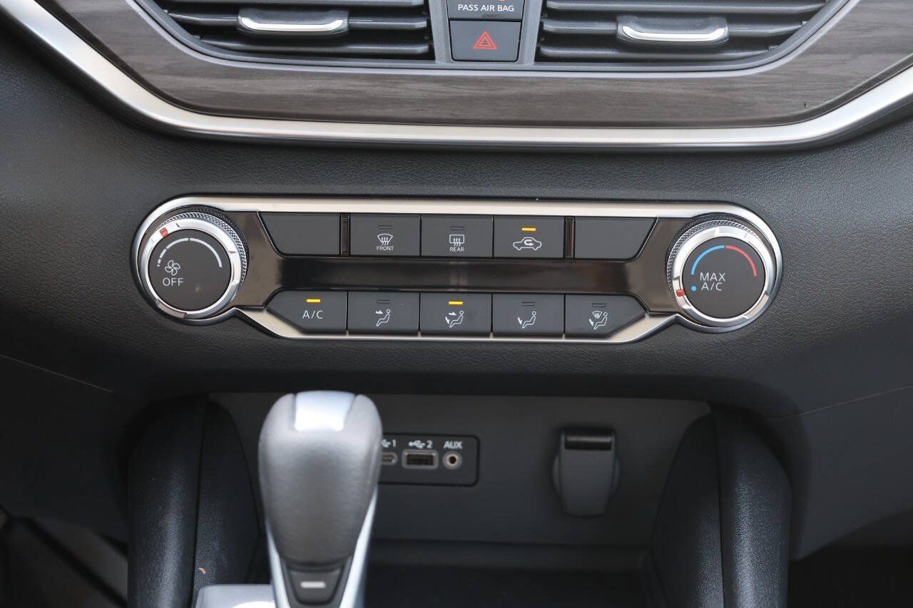 Used 2026 Nissan Altima 2.5 SV FWD image 21