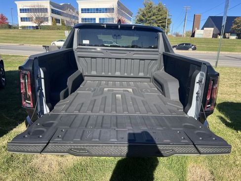 New 2025 GMC Hummer EV 3X AWD/4WD image 26