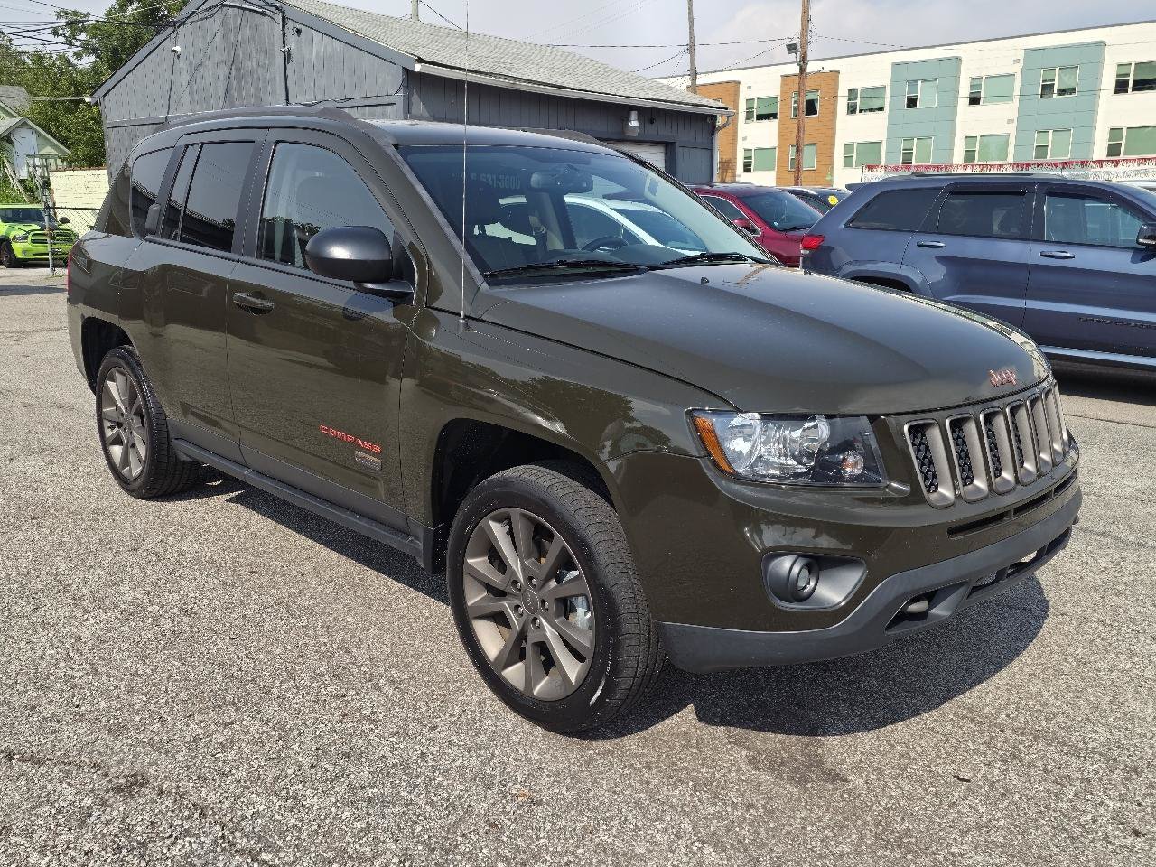 Used 2017 Jeep Compass 75th Anniversary w/ Power Value Group AWD/4WD image 3