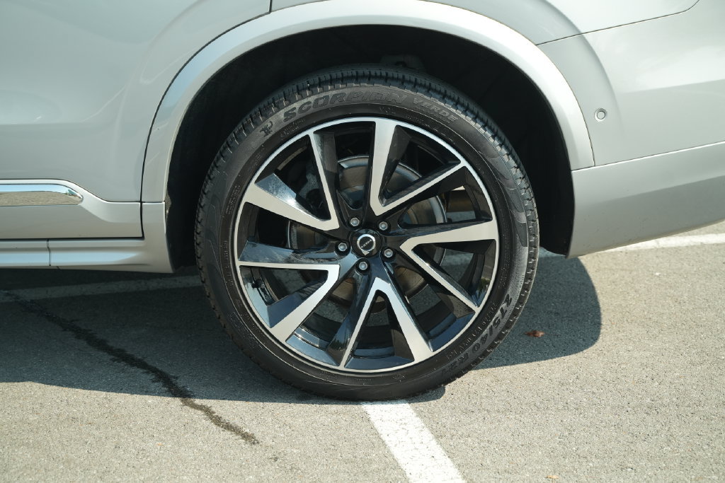 Used 2023 Volvo XC90 B5 Plus w/ Protection Package AWD/4WD image 48