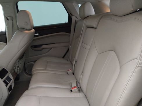 Used 2015 Cadillac SRX Luxury image 18