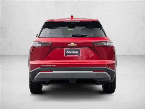 New 2026 Chevrolet Equinox LT w/ Safety and Technology Package AWD/4WD image 8