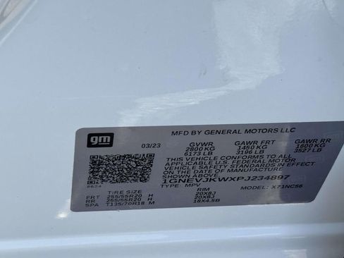 Used 2023 Chevrolet Traverse RS AWD/4WD image 21