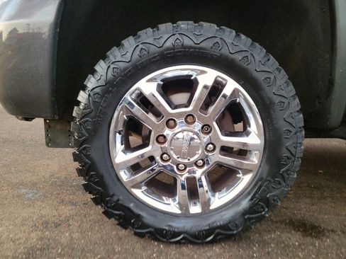 Used 2015 GMC Sierra 2500 Denali w/ Duramax Plus Package image 21