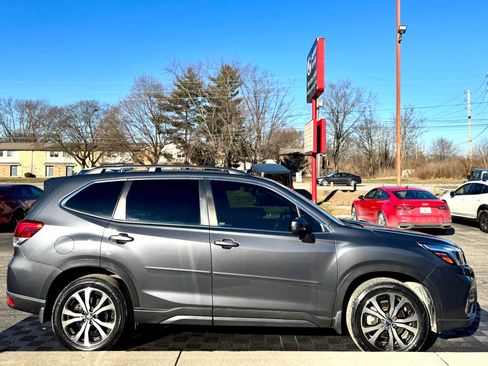 Used 2021 Subaru Forester Limited image 15